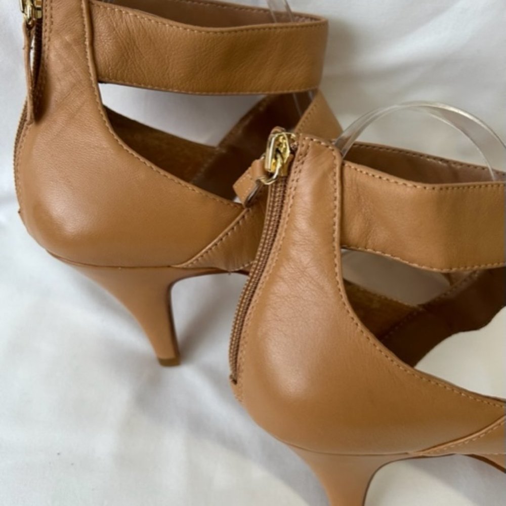 Vince Camuto style Megan Strappy Cognac Heels with back Zipper Closure - Picture 6 of 12